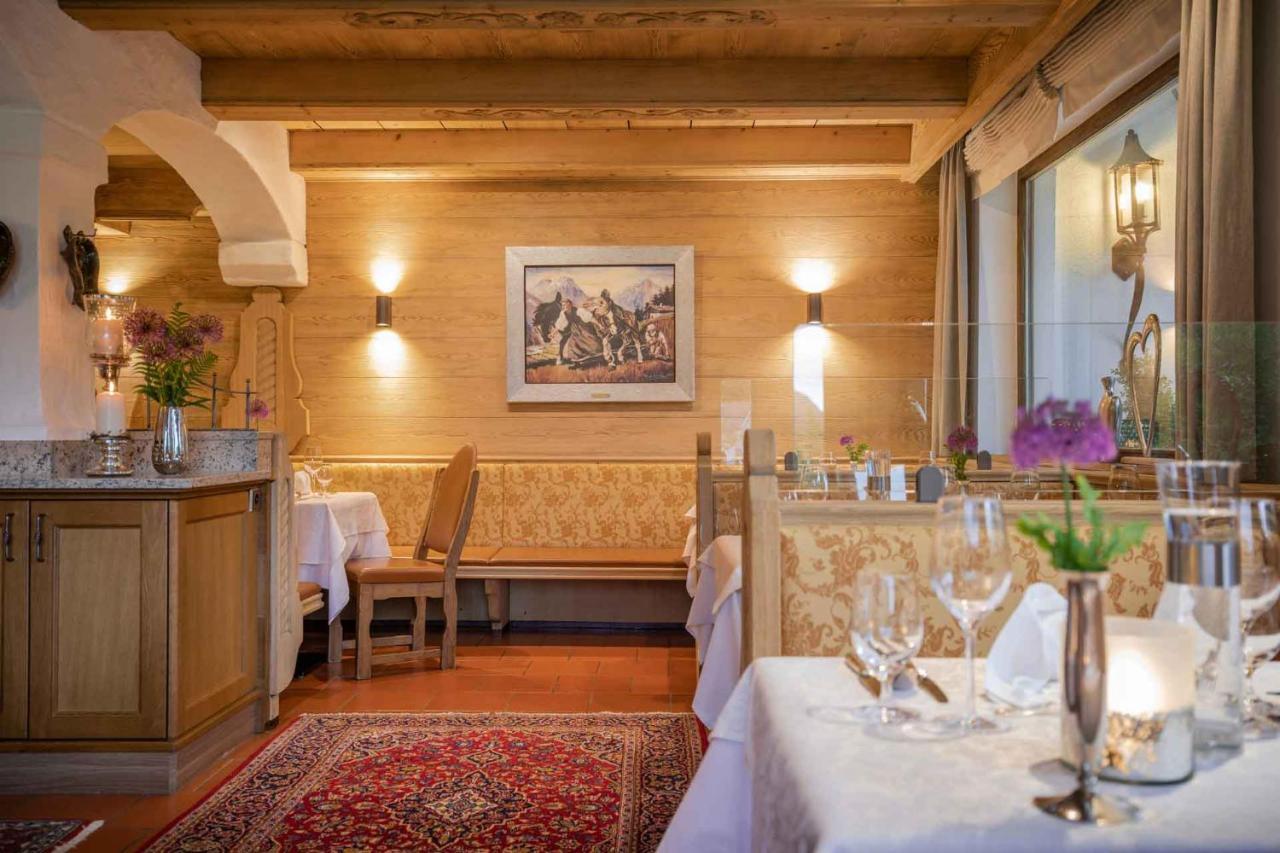 Familien- & Vitalhotel Auenhof Fulpmes Dış mekan fotoğraf