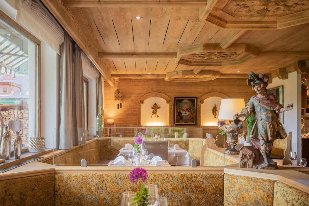 Familien- & Vitalhotel Auenhof Fulpmes Dış mekan fotoğraf