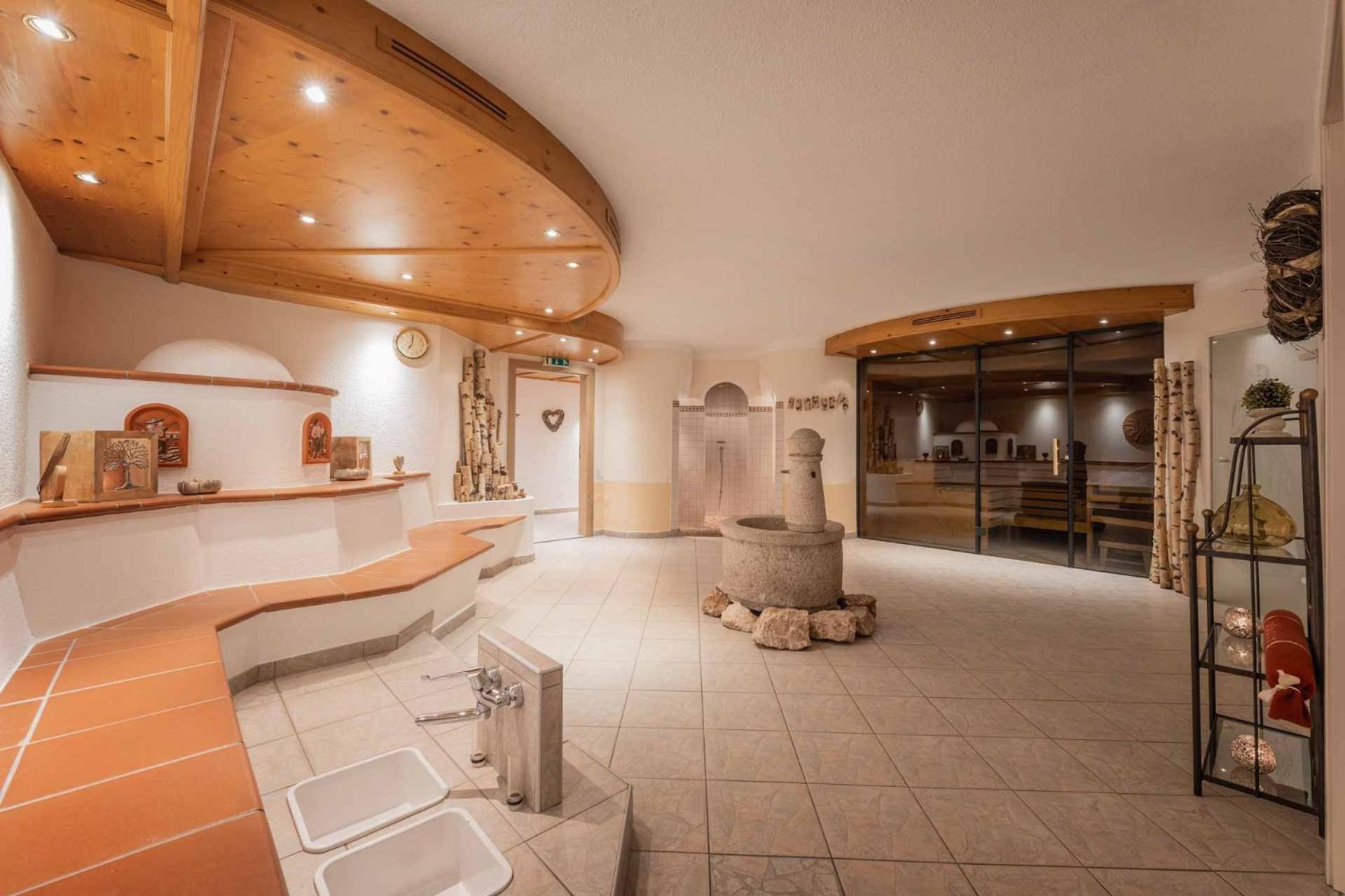 Familien- & Vitalhotel Auenhof Fulpmes Dış mekan fotoğraf